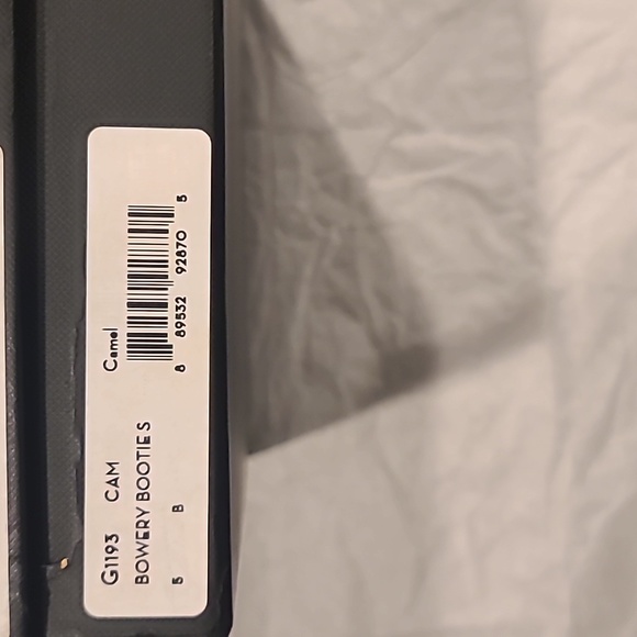 NWT Coach Bowery Chelsea Ankle Boot in Camel Size 5 - Picture 6 of 6